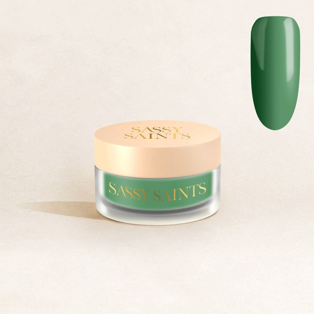 Emerald Enchantress Dipping Powder light