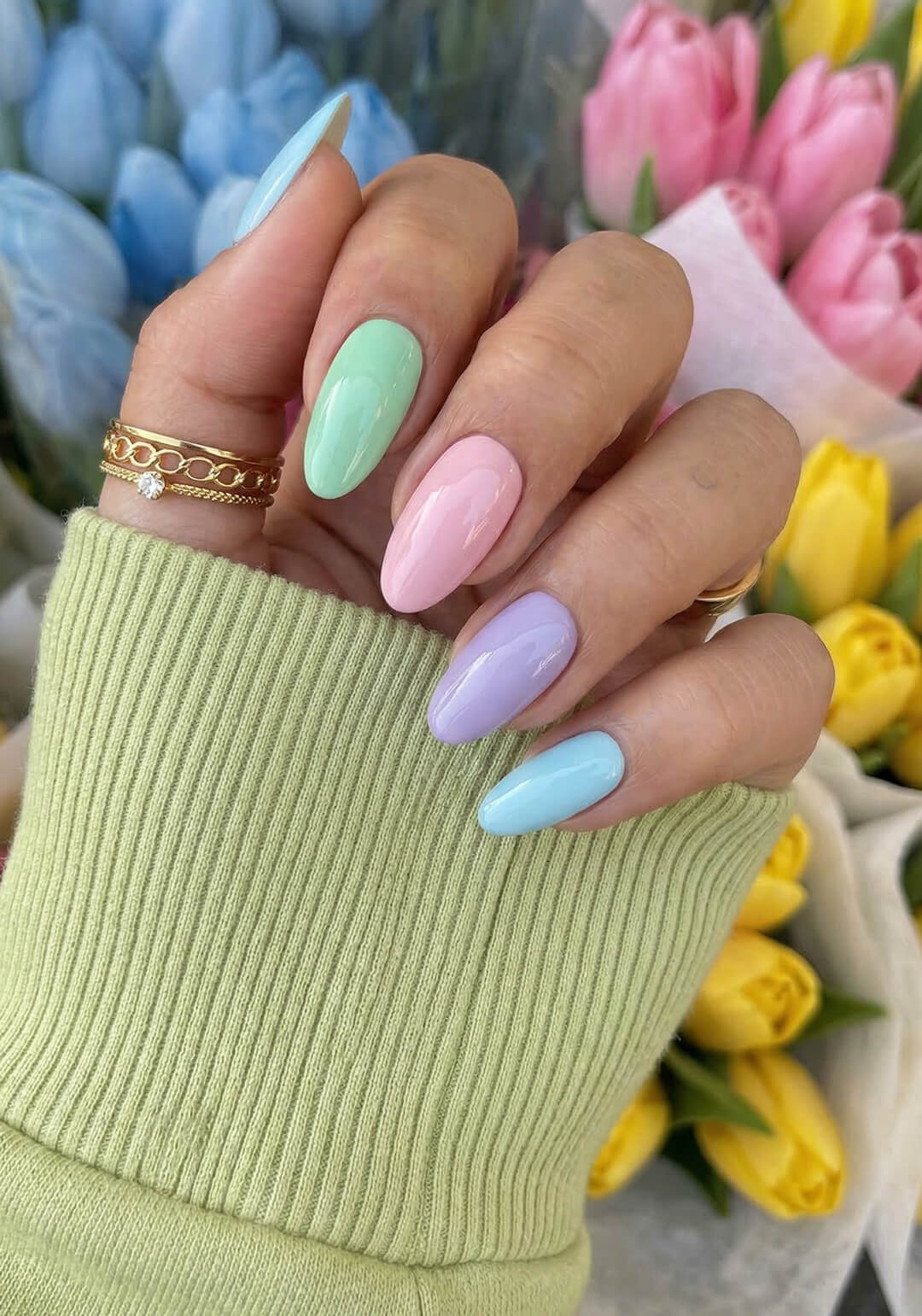 LIGHT. BUT INTENTIONAL.